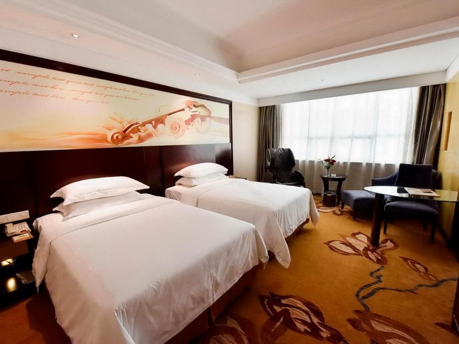 Vienna International Hotel Zhangjiajie Tianmen Mountain Exterior photo